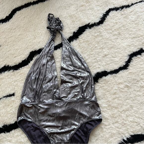 Halston Heritage Halter Neck Deep V Bodysuit in Gunmetal - Picture 4 of 9